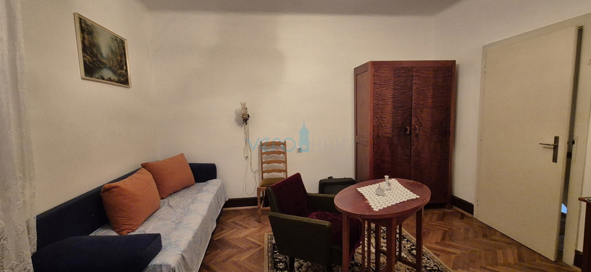 Dobrinj, isola di Krk, casa indipendente in pietra, vista mare, terrazza, taverna, in vendita