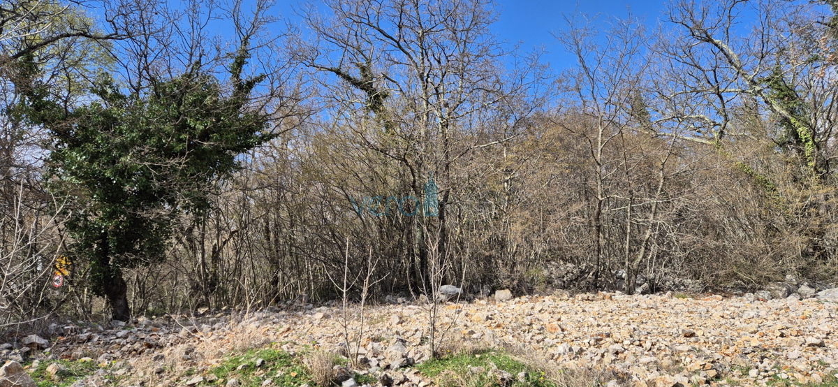 Isola di Krk, Malinska, dintorni, terreno agricolo 697 m2, vendita