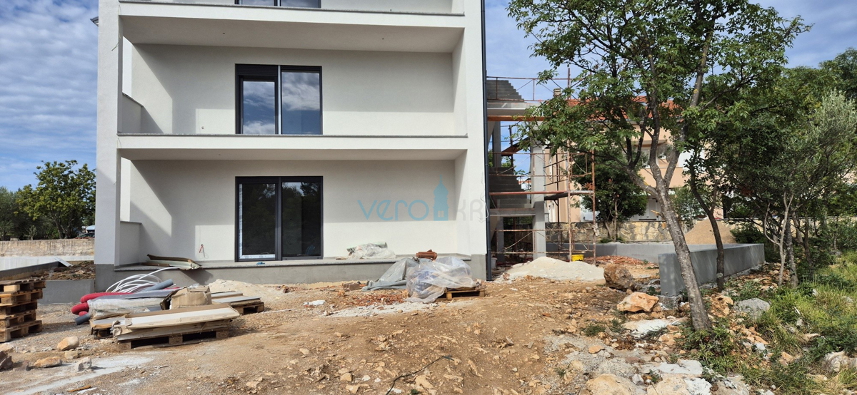 Bai Soline, isola di Krk, appartamento bilocale al piano, vista, nuova costruzione, in vendita