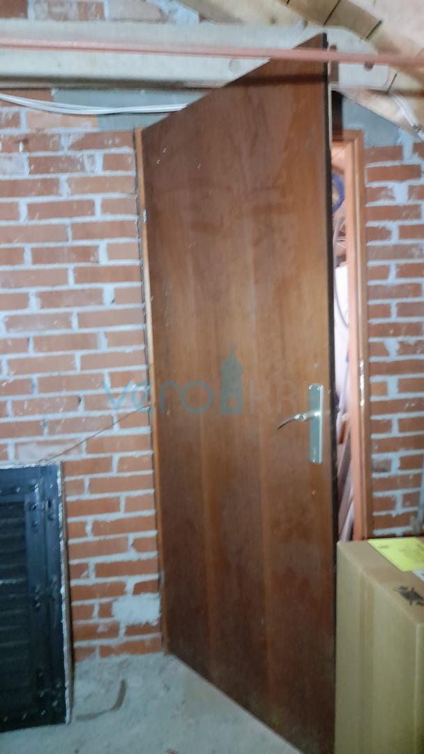 Njivice, isola di Krk, casa bifamiliare con 3 appartamenti, giardino, vista mare, in vendita