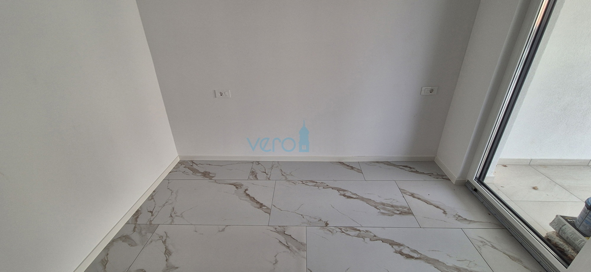 Isola di Krk, Malinska, nuova costruzione, casa moderna con piscina, giardino, vista, vendita