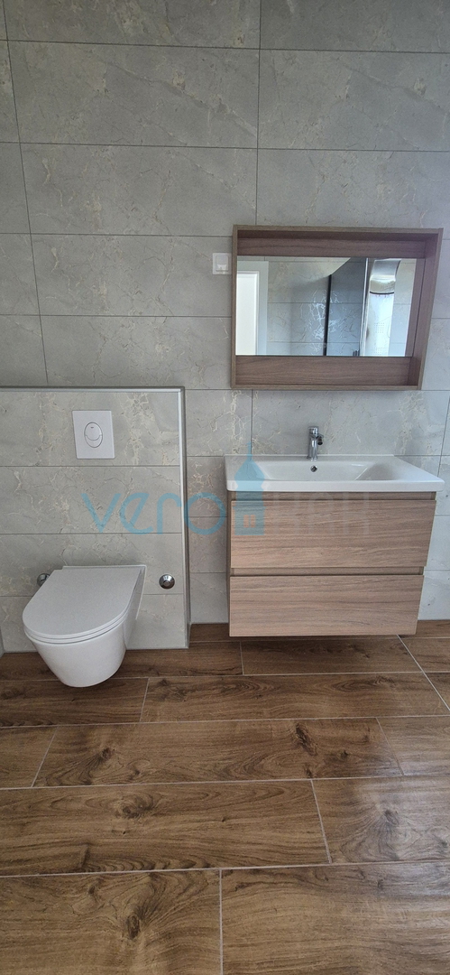 Isola di Krk, Malinska, nuova costruzione, casa moderna con piscina, giardino, vista, vendita