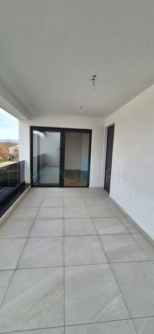 Isola di Krk, Malinska, nuova costruzione, casa moderna con piscina, giardino, vista, vendita