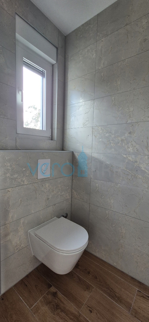 Isola di Krk, Malinska, nuova costruzione, casa moderna con piscina, giardino, vista, vendita