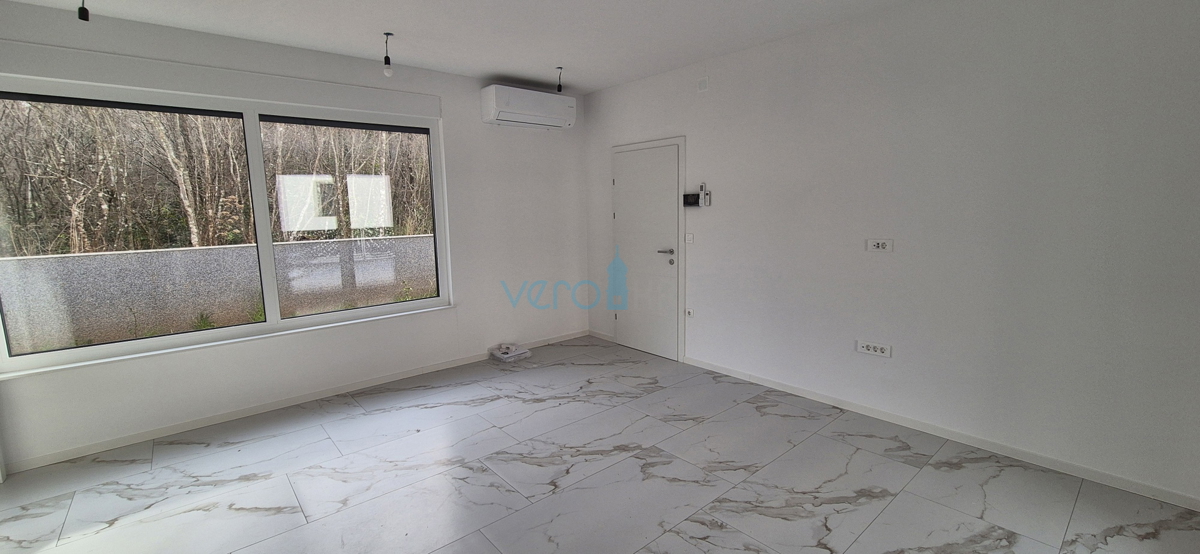 Isola di Krk, Malinska, nuova costruzione, casa moderna con piscina, giardino, vista, vendita