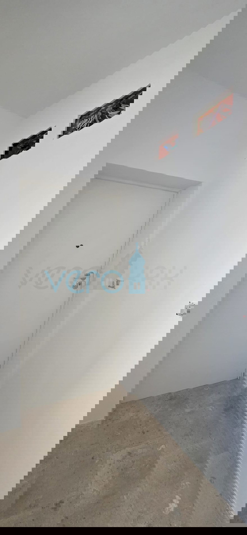 Istra, Novigrad, appartamento bilocale 78 m2, 1° piano, nuova costruzione, terrazza, vista mare, in vendita