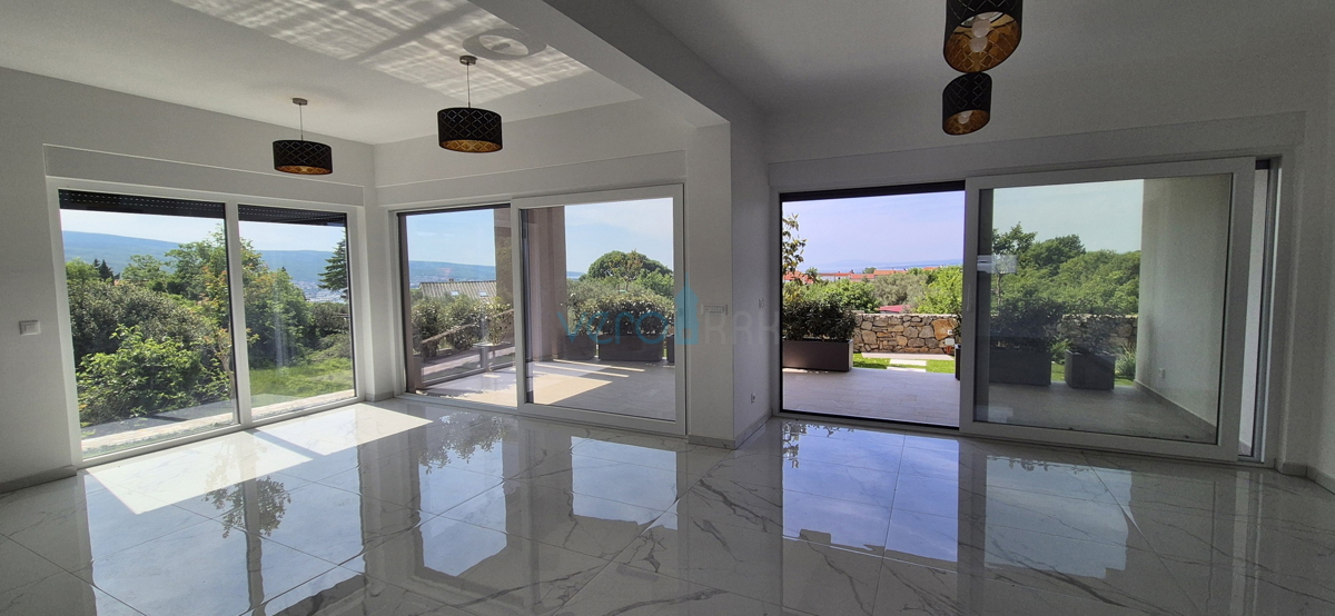 Isola di Krk, città di Krk, dintorni, villa 200m2, piscina, vista aperta, vendita