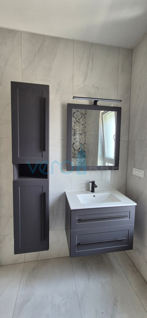 Isola di Krk, città di Krk, dintorni, villa 200m2, piscina, vista aperta, vendita