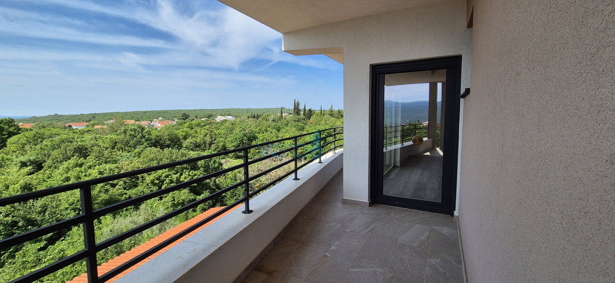 Isola di Krk, città di Krk, dintorni, villa 200m2, piscina, vista aperta, vendita