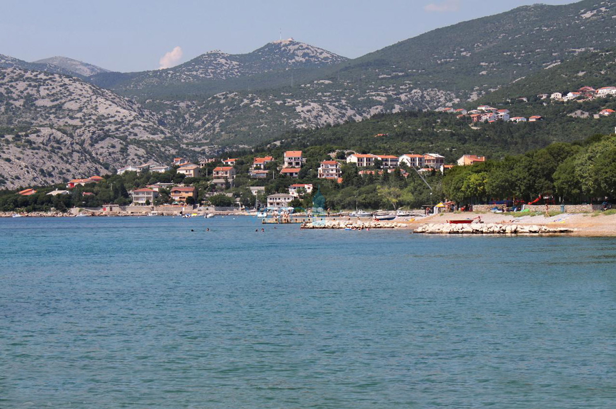 Novi Vinodolski, Smokvica - casa a un piano a 35 m dalla spiaggia, in vendita
