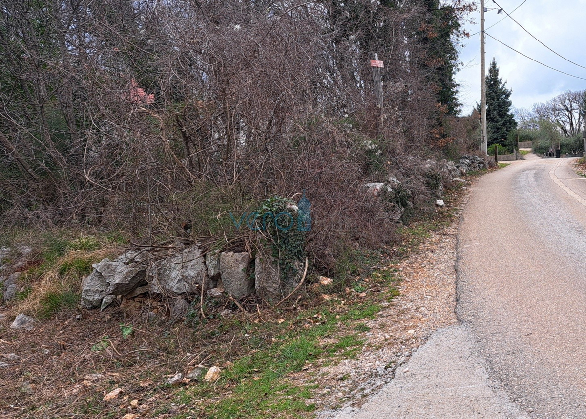 Šilo, periferia, isola di Krk, costruzione iniziata di una casa familiare, vendita