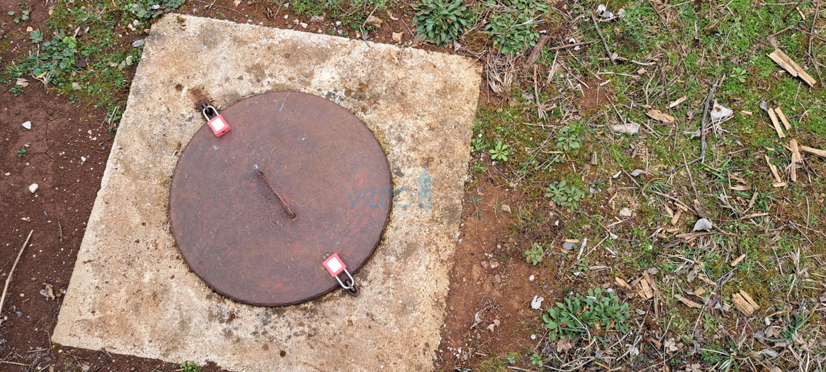 Šilo, periferia, isola di Krk, costruzione iniziata di una casa familiare, vendita