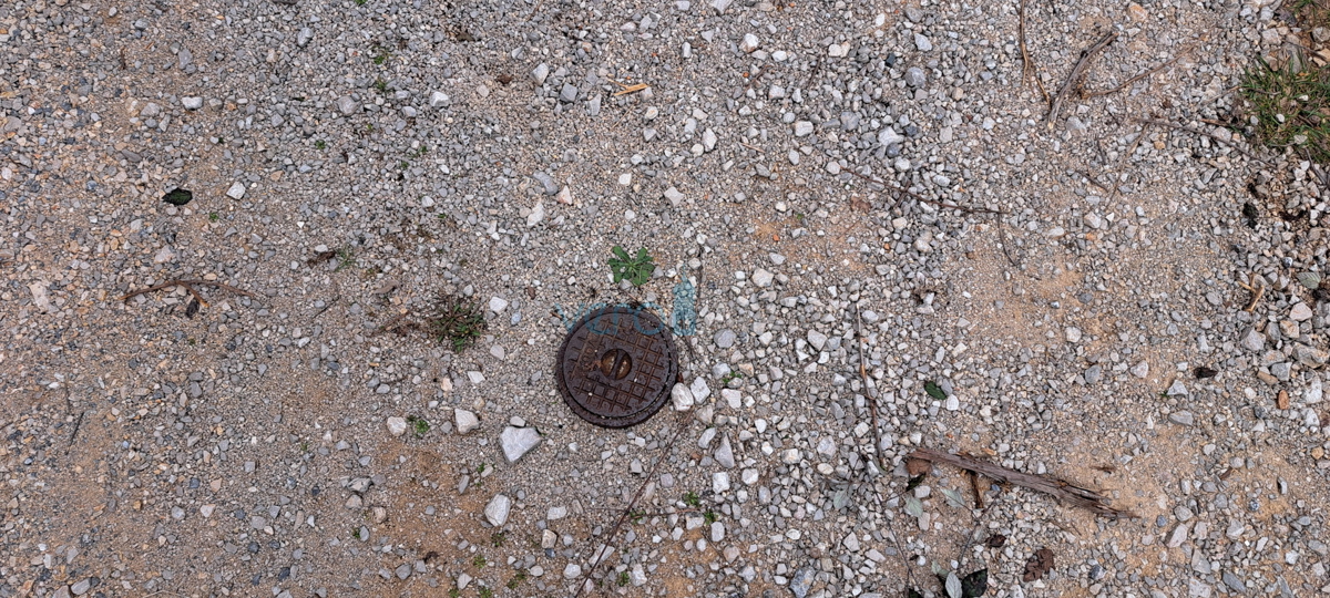 Šilo, periferia, isola di Krk, costruzione iniziata di una casa familiare, vendita