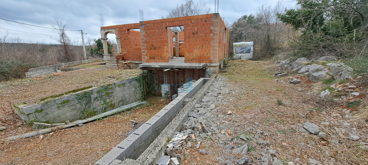 Šilo, periferia, isola di Krk, costruzione iniziata di una casa familiare, vendita