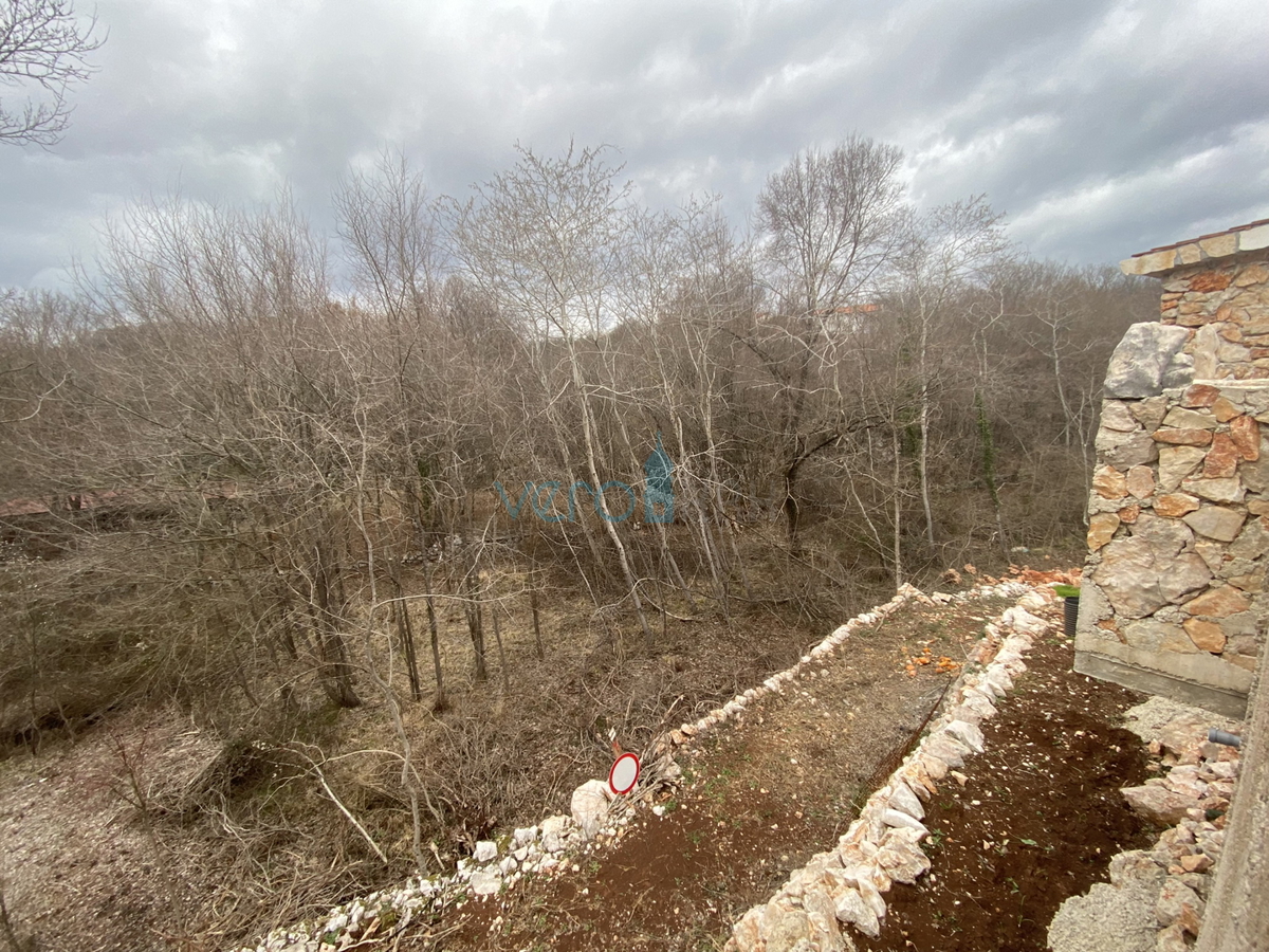 Dobrinj, dintorni, Casa indipendente con piscina e ampio giardino, in vendita