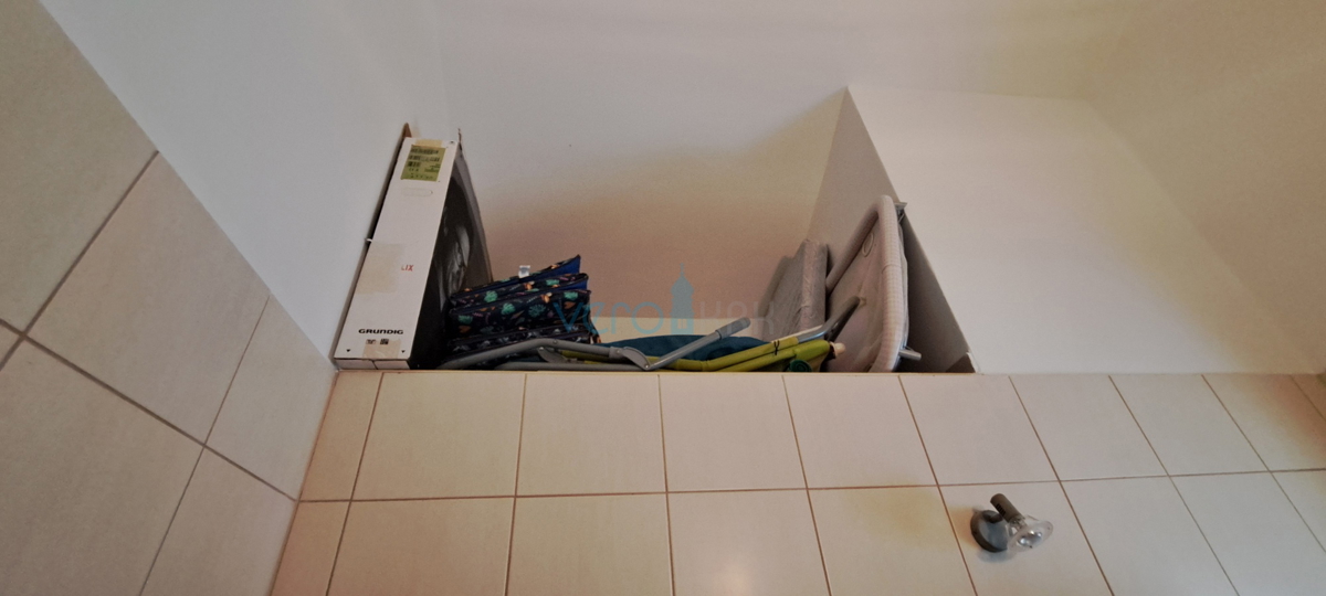 Baia Soline, isola di Krk, appartamento bilocale con vista, in vendita