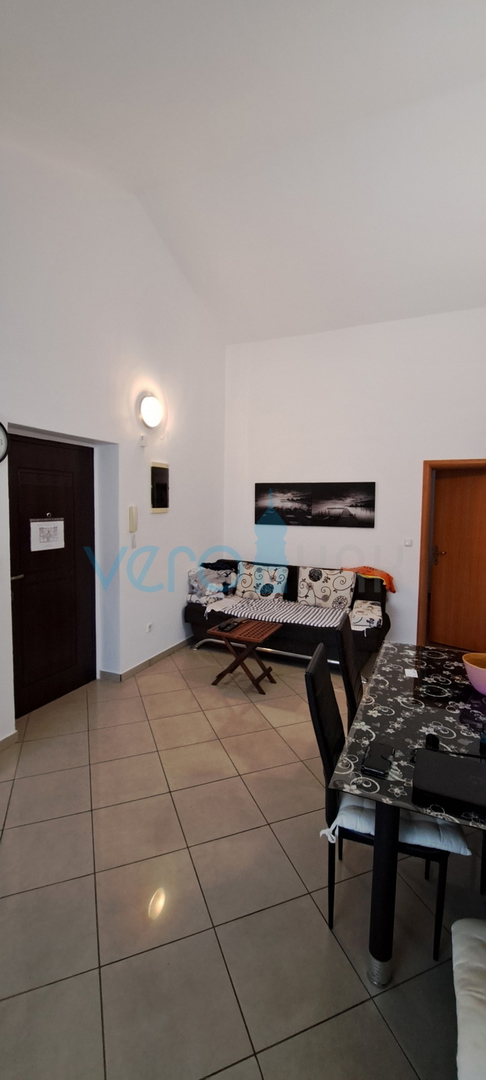 Baia Soline, isola di Krk, appartamento bilocale con vista, in vendita