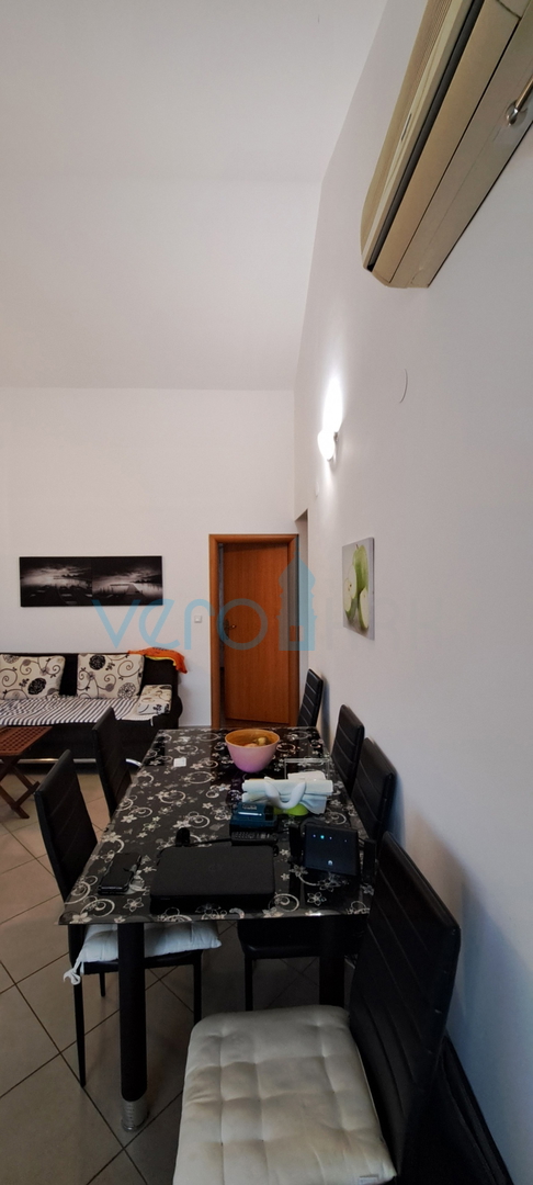 Baia Soline, isola di Krk, appartamento bilocale con vista, in vendita