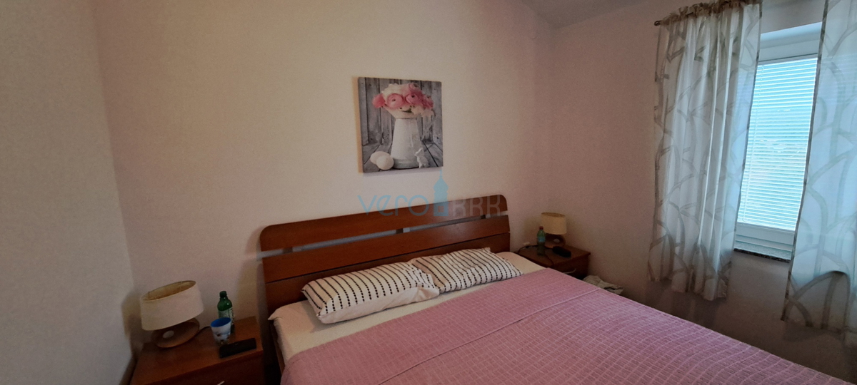 Baia Soline, isola di Krk, appartamento bilocale con vista, in vendita