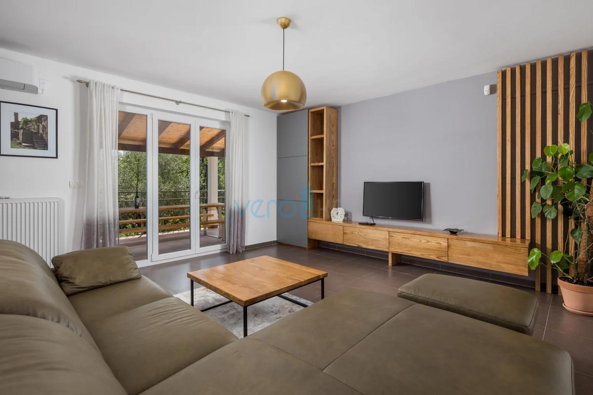 Opatija, periferia, casa vacanze confortevole con vista mare splendida, in vendita