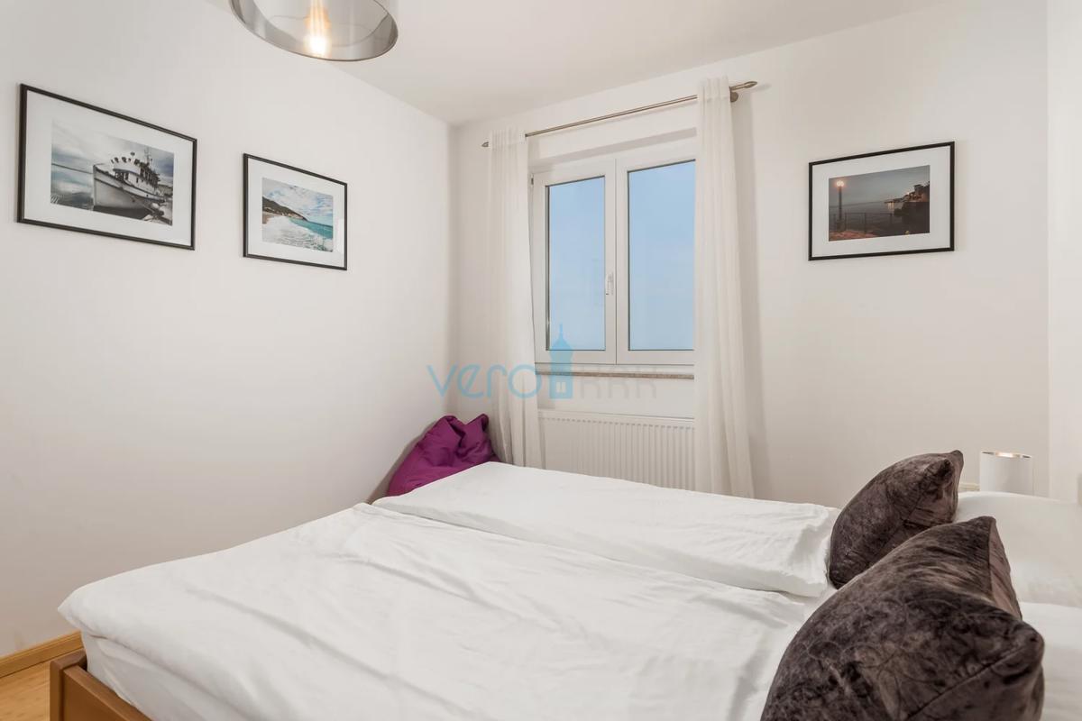 Opatija, periferia, casa vacanze confortevole con vista mare splendida, in vendita