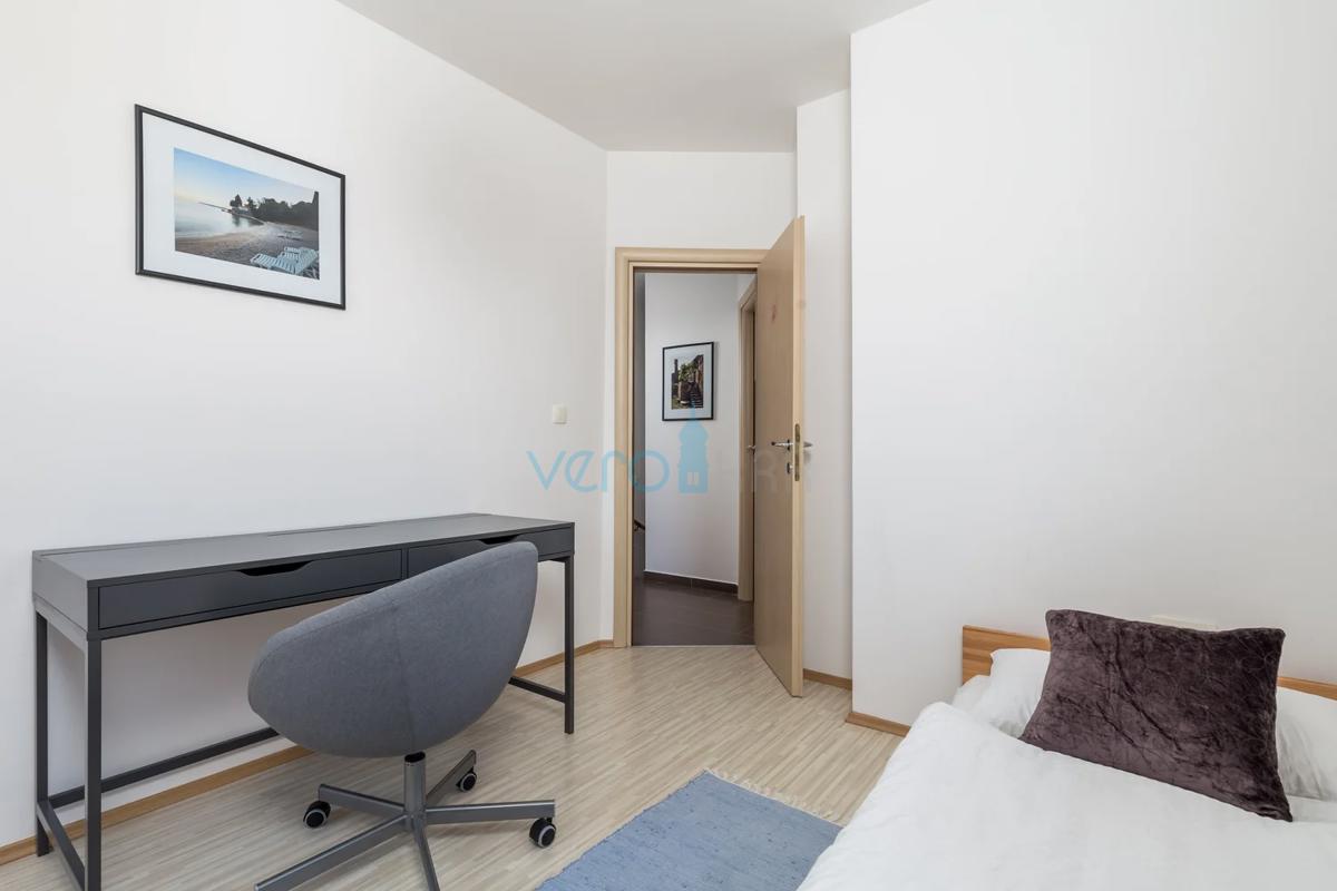 Opatija, periferia, casa vacanze confortevole con vista mare splendida, in vendita