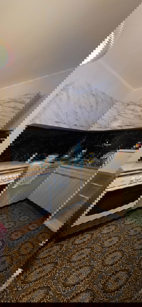 Gorski kotar, Vrbovsko, casa indipendente con 3 appartamenti, giardino, vendita