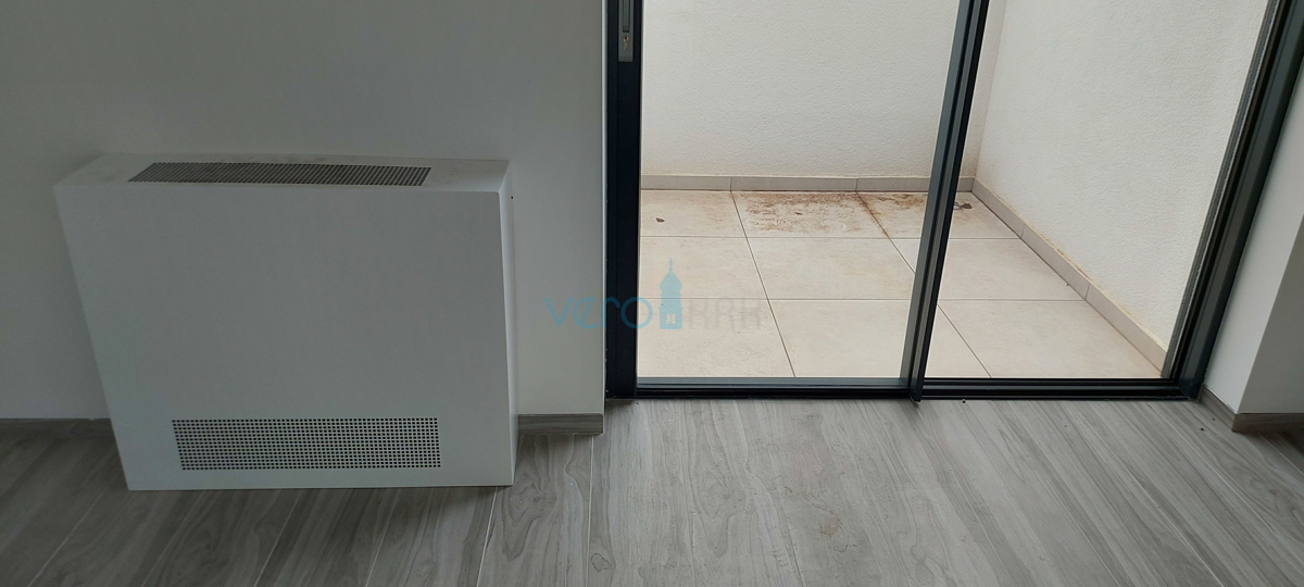 Malinska, periferia, attico di lusso con splendida vista panoramica sul mare