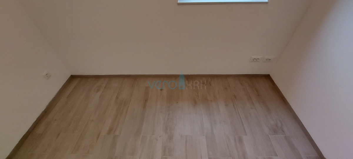 Malinska, periferia, attico di lusso con splendida vista panoramica sul mare