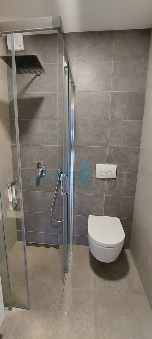 Malinska, periferia, attico di lusso con splendida vista panoramica sul mare