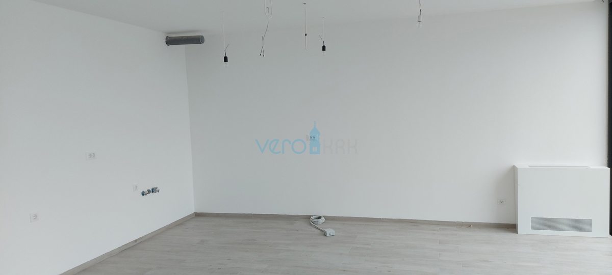 Malinska, periferia, attico di lusso con splendida vista panoramica sul mare