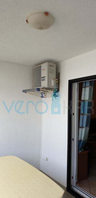 Malinska, appartamento di 52 m2 al piano con vista mare