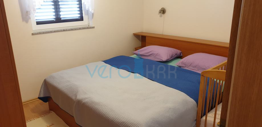 Malinska, appartamento di 52 m2 al piano con vista mare