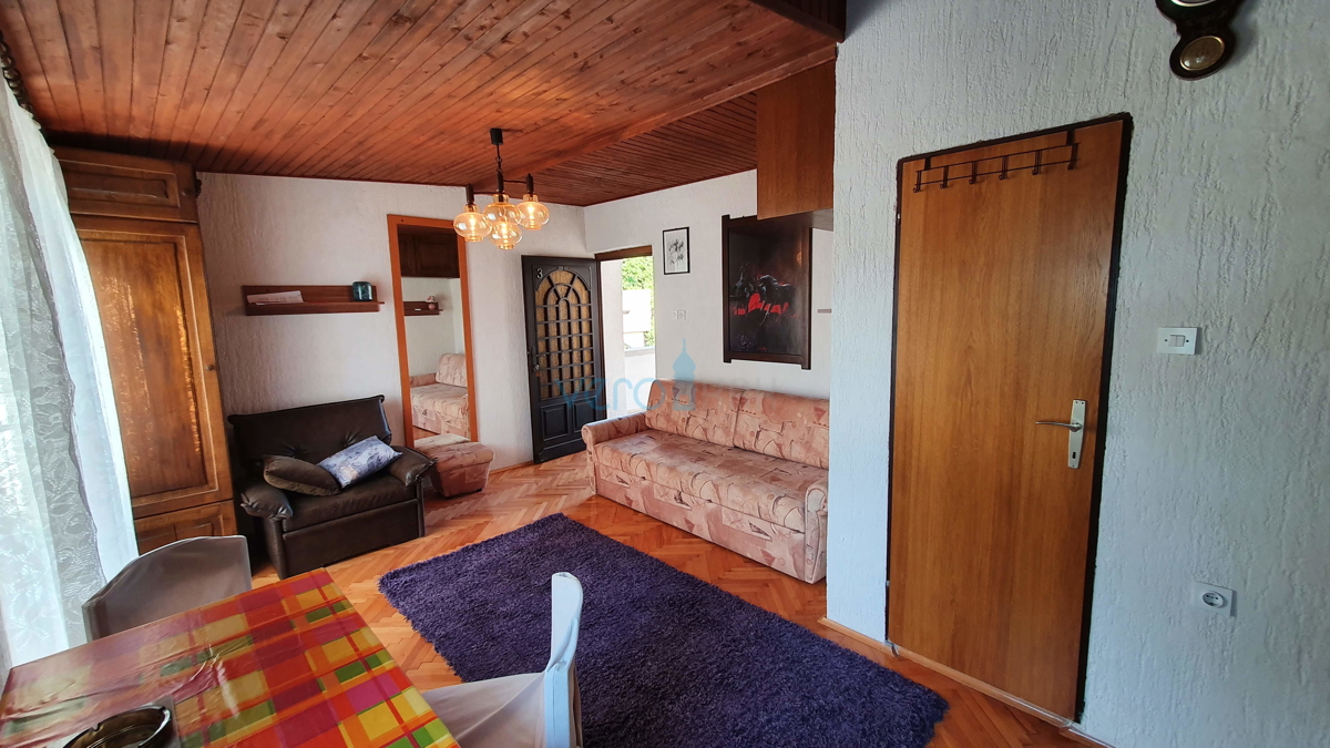 Città di Krk, area circostante, casa indipendente con 5 appartamenti e vista mare