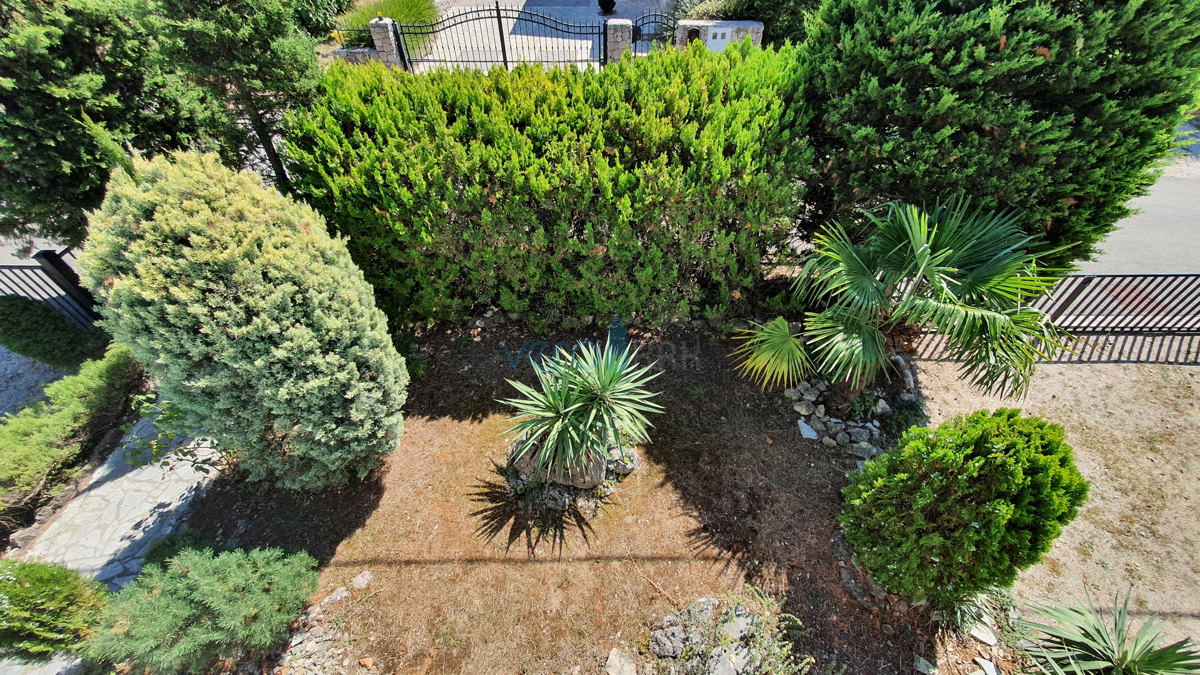 Città di Krk, area circostante, casa indipendente con 5 appartamenti e vista mare