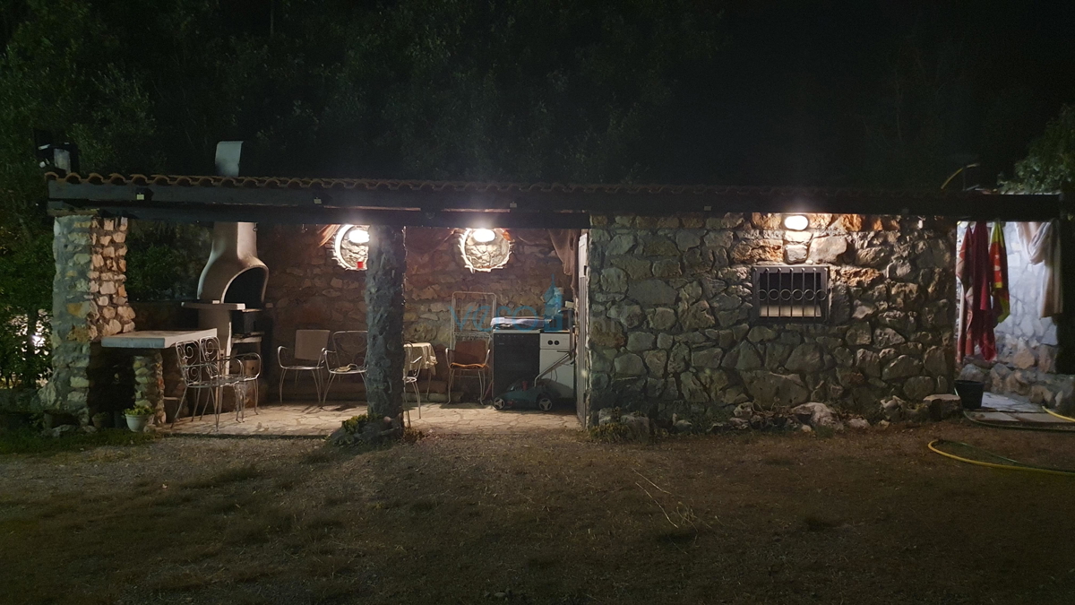 Città di Krk, area circostante, casa indipendente con 5 appartamenti e vista mare