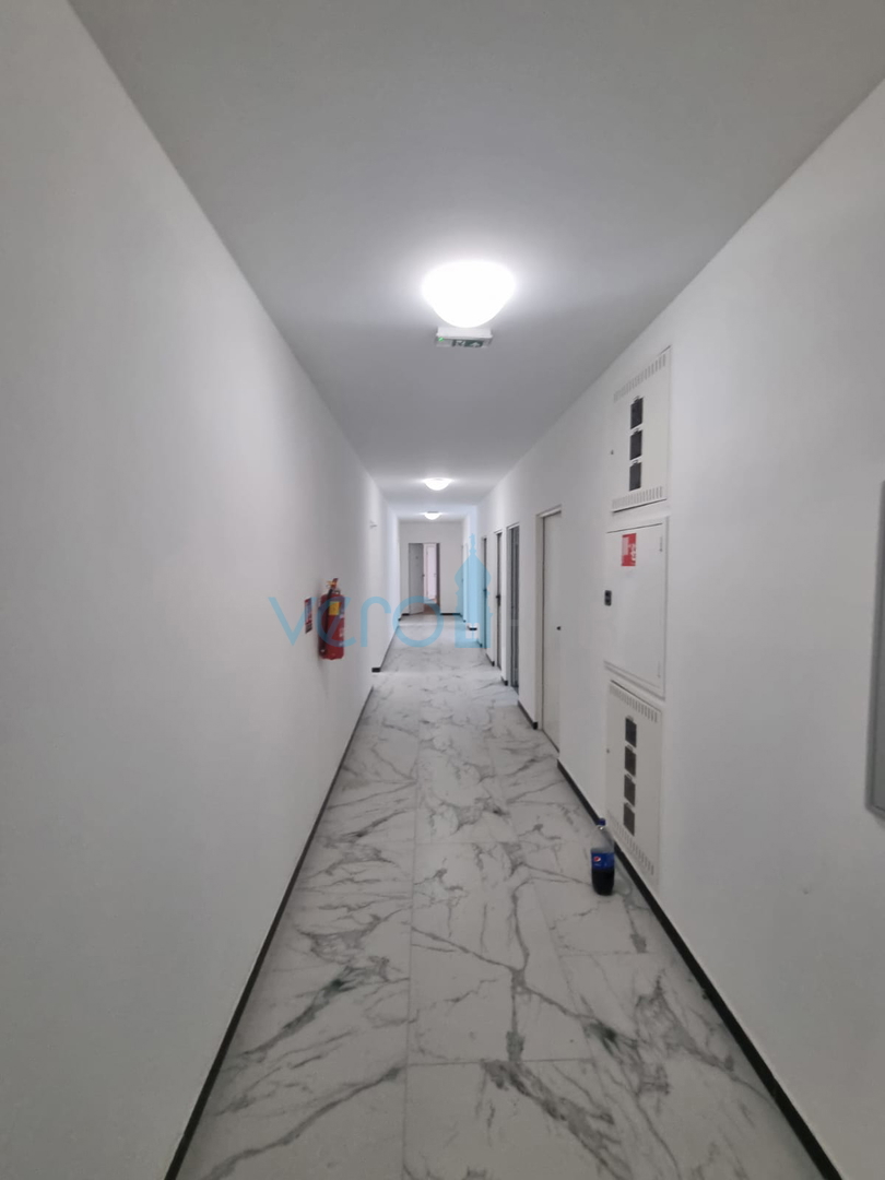 Kostrena, zona Rijeka, confortevole trilocale, vicino al mare, piano terra, in vendita