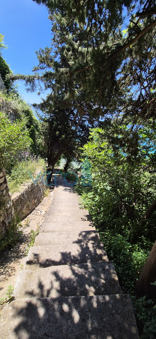 Isola di Krk, Stara Baška, casa in pietra, indipendente, 60 m dal mare, parcheggio, vista, vendita