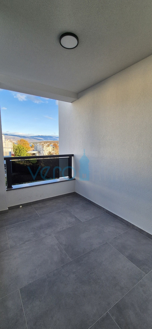 Uvala Soline, isola di Krk, nuova costruzione, appartamento bilocale al primo piano, vista mare, in vendita