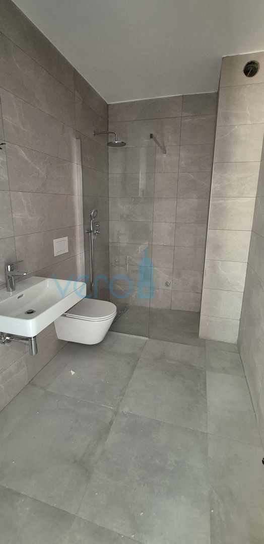 Šilo, isola di Krk, appartamento bilocale, piano terra, giardino, in vendita