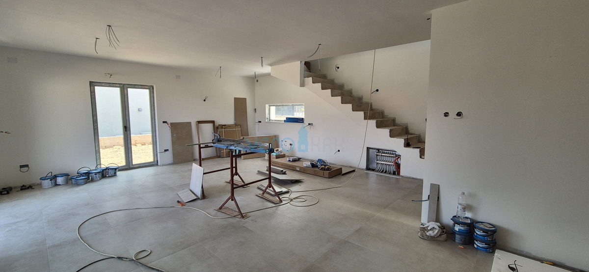 Malinska, isola di Krk, nuova costruzione, casa bifamiliare, piscina, giardino, vista