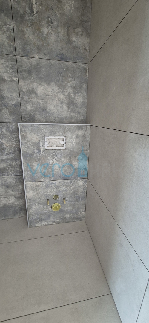 Malinska, isola di Krk, nuova costruzione, casa bifamiliare, piscina, giardino, vista