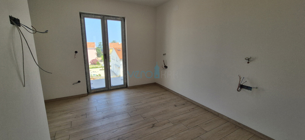 Malinska, isola di Krk, nuova costruzione, casa bifamiliare, piscina, giardino, vista