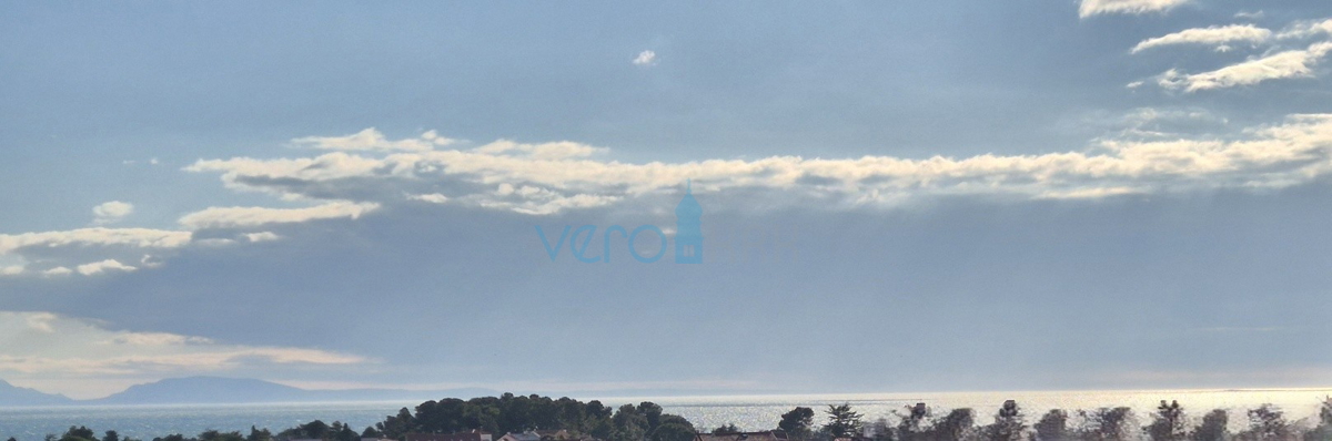 Grad Krk, isola di Krk, appartamento bilocale al 2° piano, vista mare, in vendita