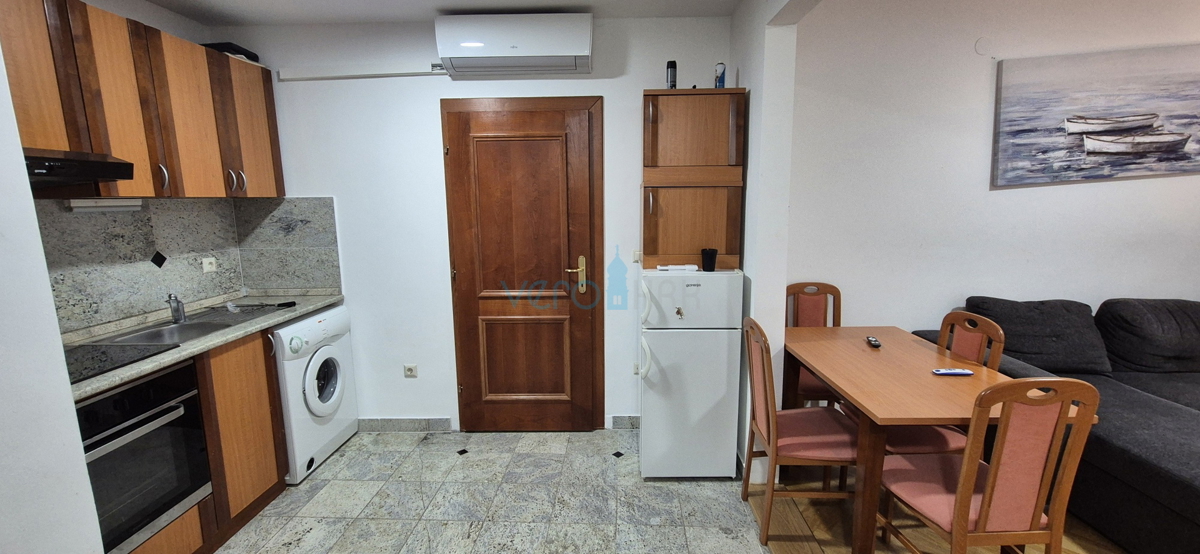 Grad Krk, isola di Krk, appartamento bilocale al 2° piano, vista mare, in vendita