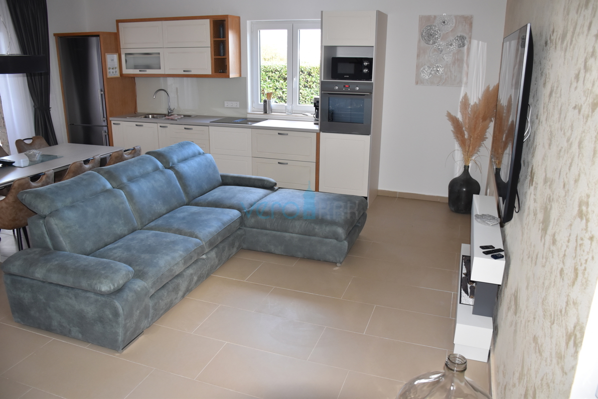 Isola di Krk, Šilo, periferia, casa familiare indipendente, giardino, piscina, vista mare, in vendita