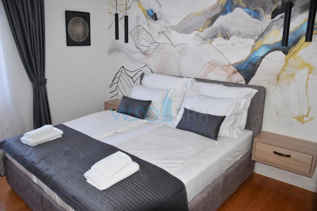 Isola di Krk, Šilo, periferia, casa familiare indipendente, giardino, piscina, vista mare, in vendita