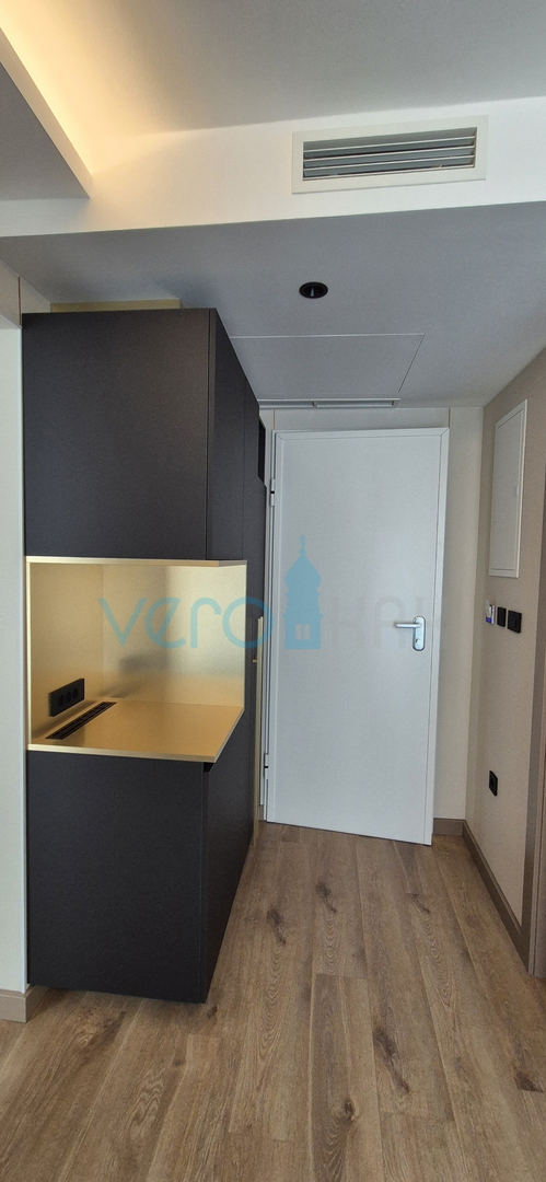 Crikvenica, hotel con 30 appartamenti, ristorante, centro benessere, piscina, vendita