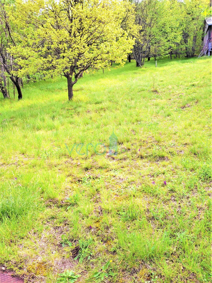 Hreljin - casa con una bellissima vista + terreno edificabile 876 m2, in vendita