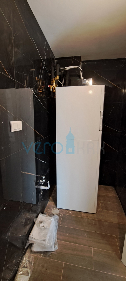 Città di Krk, moderno appartamento duplex, piscina sul tetto, terrazza, vista, nuova costruzione, vendita